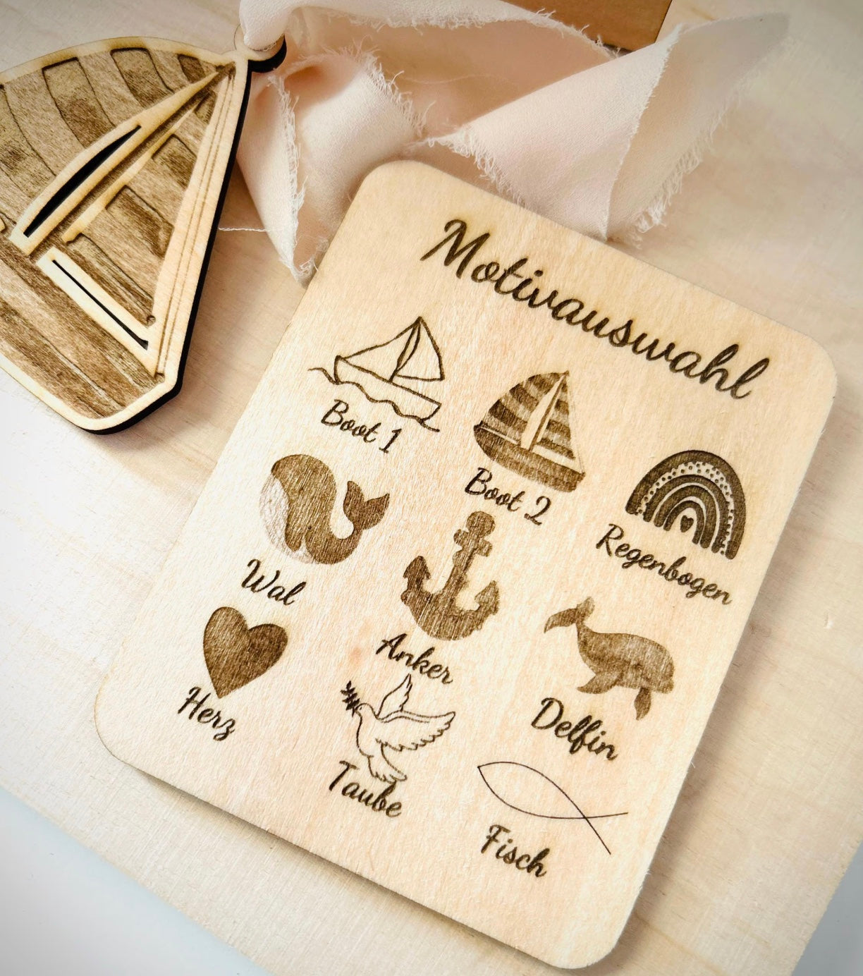 Personalisiertes Holzkreuz mit 3D Namen – Segenskreuz zur Taufe, Kommunion & Konfirmation