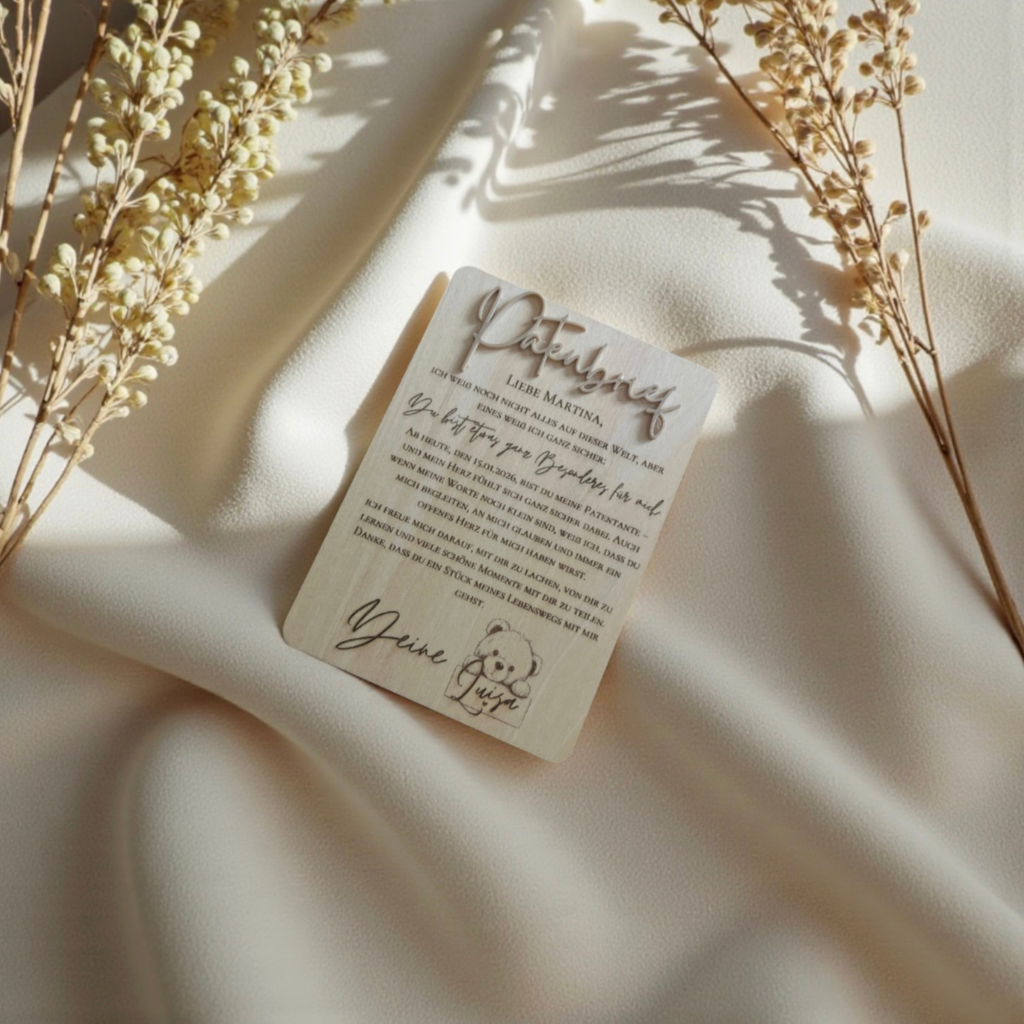 Personalisierter Patenbrief aus Holz  – Taufgeschenk mit 3D-Schrift