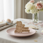 Streudeko Kindergeburtstag aus Holz im 5er Set mit Bärenmotiv und Happy Birthday Schriftzug für den Geburtstagstisch