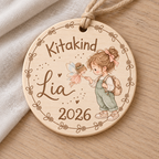 Kita-Holzanhänger im Design Blumen mit Mädchen und Fee sowie Beispielname Lia