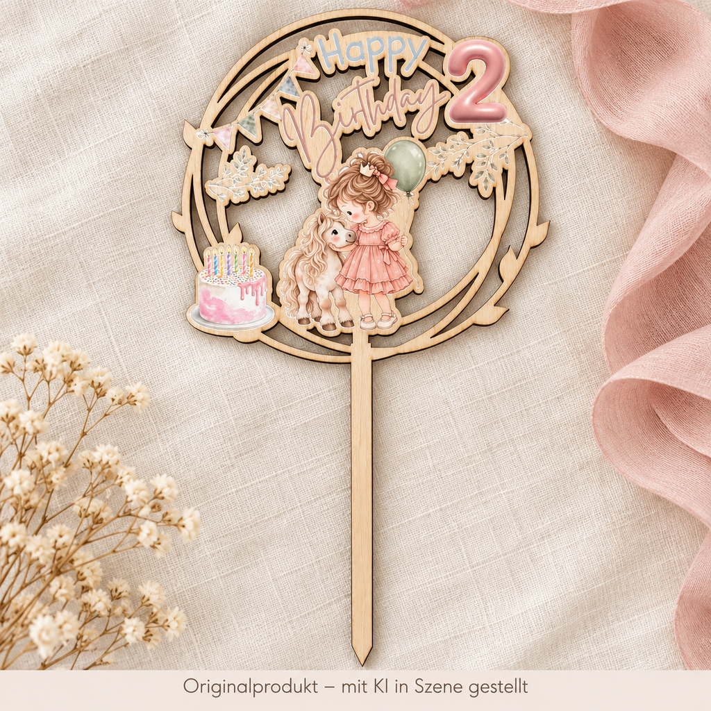 Holz-Caketopper Happy Birthday 2 mit Mädchen und Pony, vollständige Ansicht mit Stiel – KI-Szene