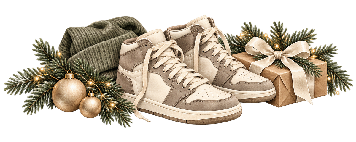 Motiv 2 – Sneaker in Beige mit Mütze und Weihnachtsgeschenk